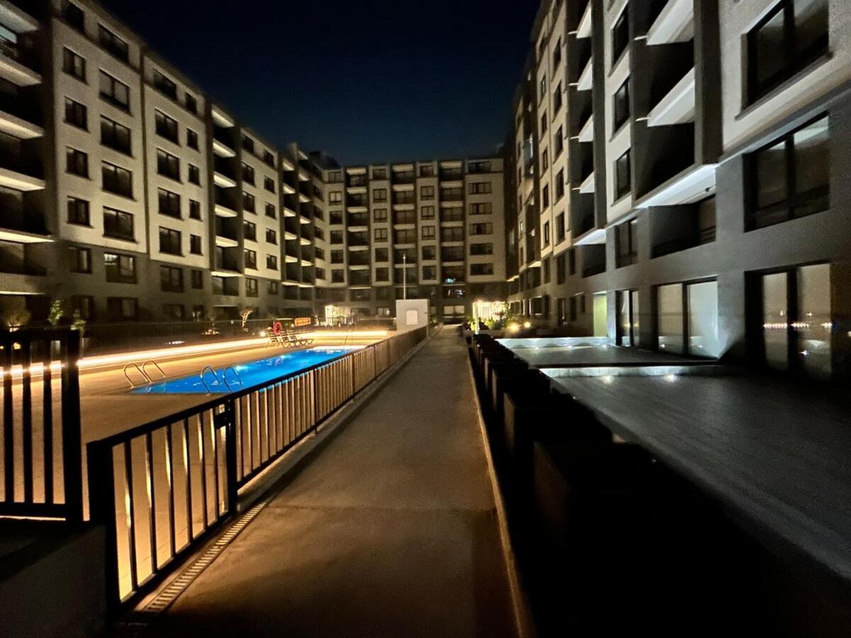 Libertad, Aire Acondicionado,free Gym Y Pool, 2min To Metro,zone Turistik * Santiago